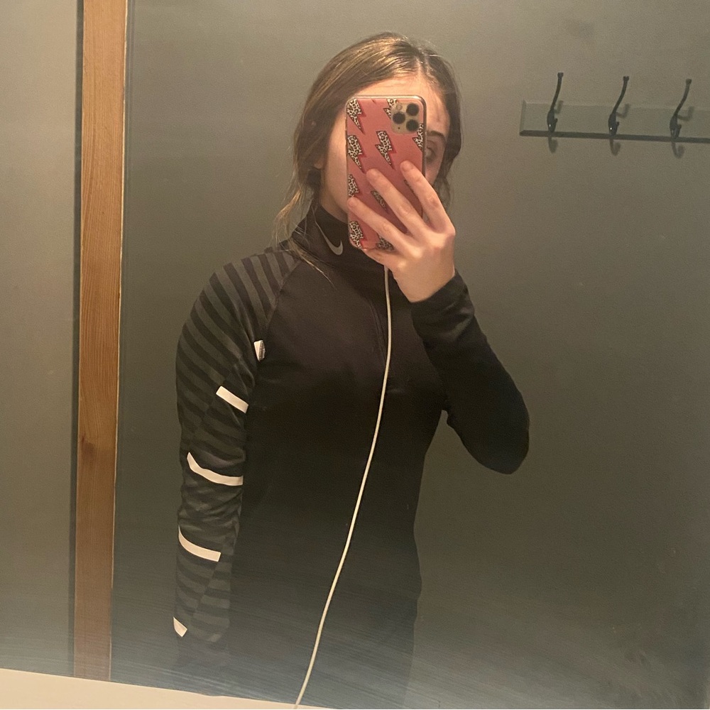 nike pro dri-fit fitted long sleeve. size small